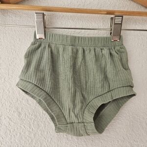 cat and jack green bloomers,  3 months baby shorts gender neutral summer